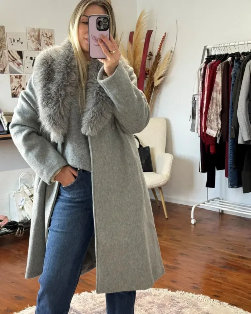 Παλτό γκρι με γούνα