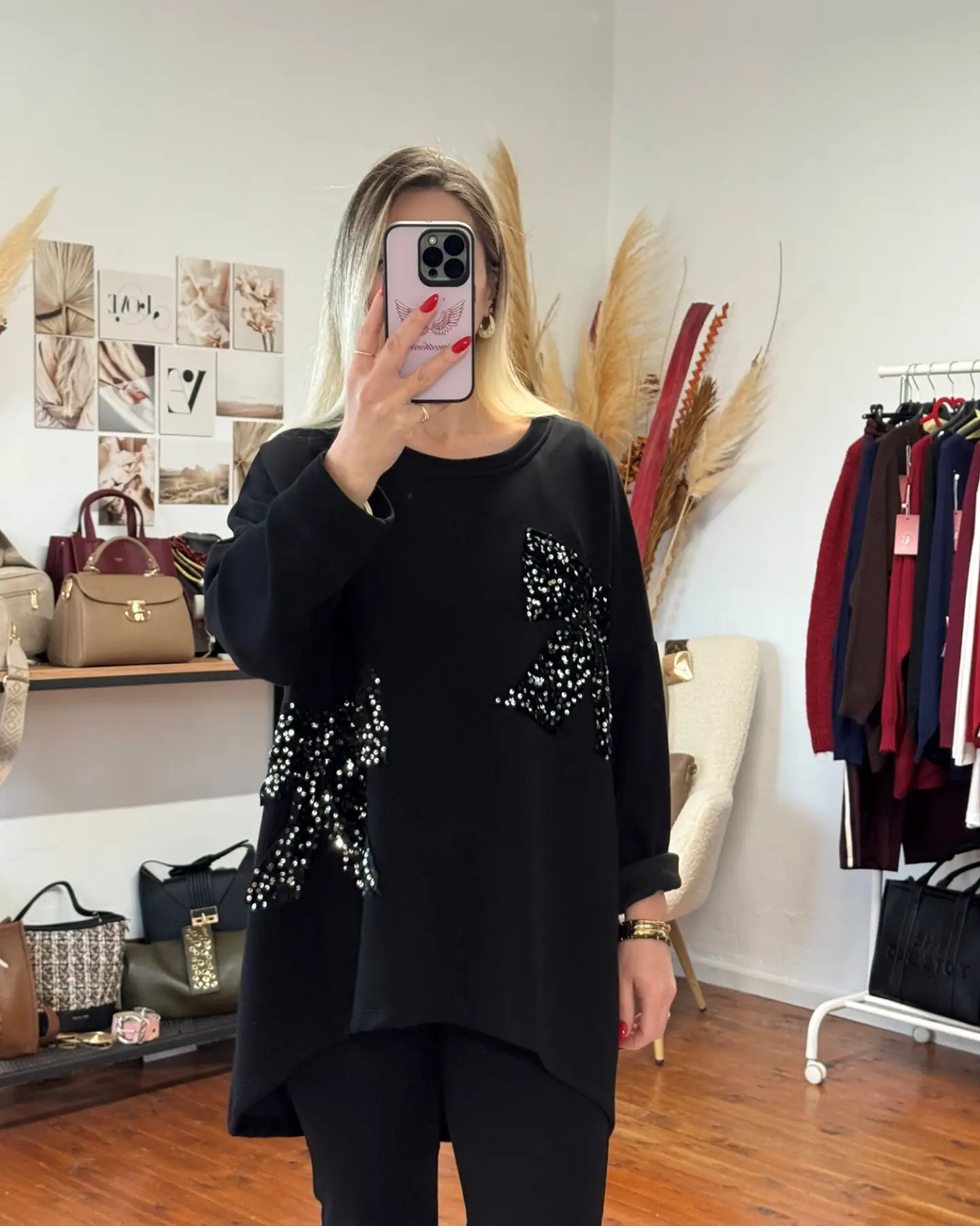 Μπλούζα βισκόζη με φιόγκους - Μαύρο με ασημί πούλιες - Image 2